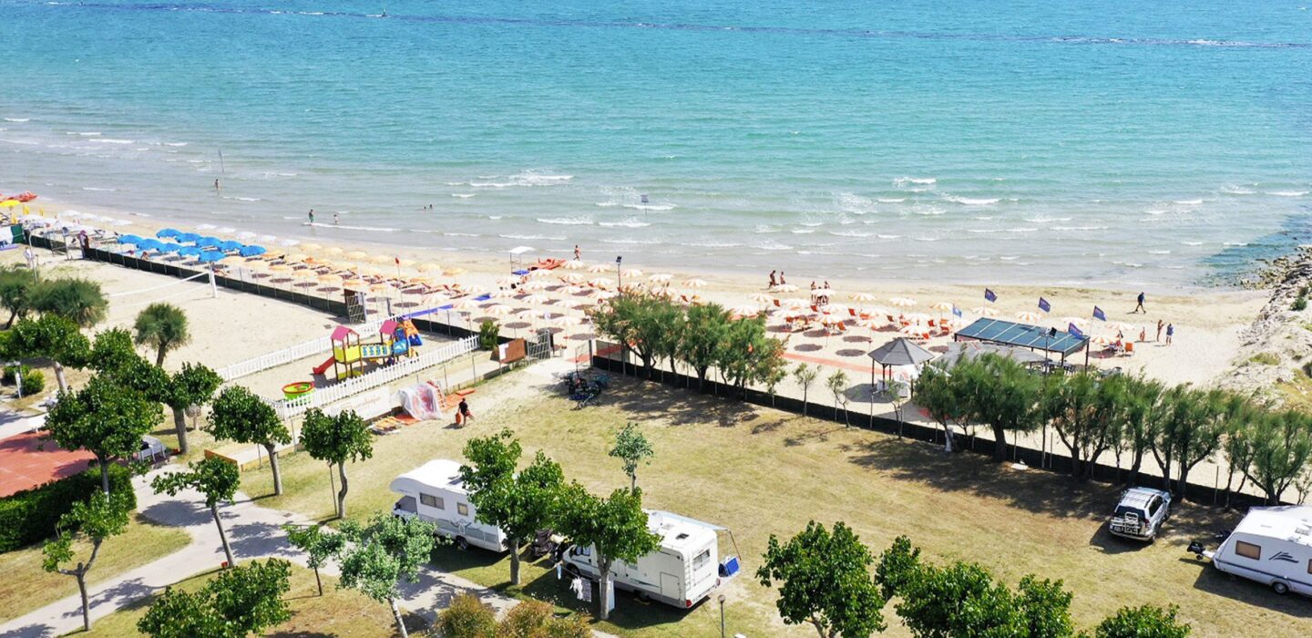 Camping Surabaja La Playa